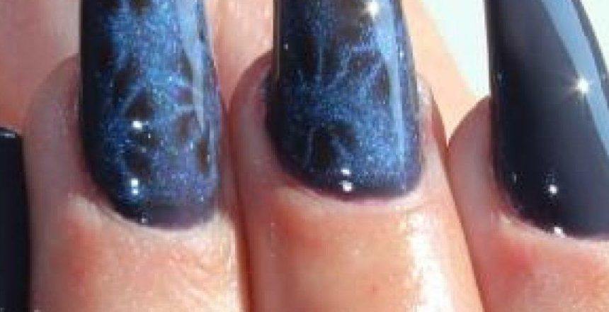 Juliana-Nails-Magnet-Pen